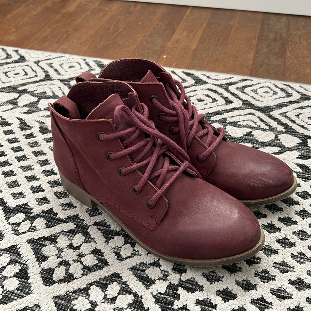 Steve Madden Ankle Boots